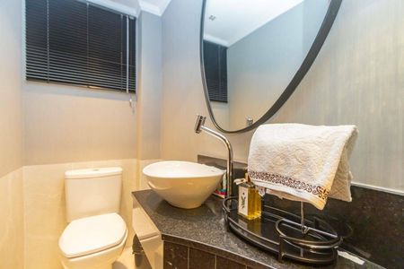 18_photo/94dce697f3.445c0bca81181d7a-ATLAS-d92267ed-0d55-4347-9b61-1bdf33e5b6ee.jpg de casa à venda com 4 quartos, 244m² em Ahú, Curitiba