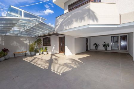 5_photo/94dce697f3.445c0bca81181d7a-ATLAS-f66f2fcd-64d6-4ba7-8dd6-6dac5e64e4fe.jpg de casa à venda com 4 quartos, 244m² em Ahú, Curitiba