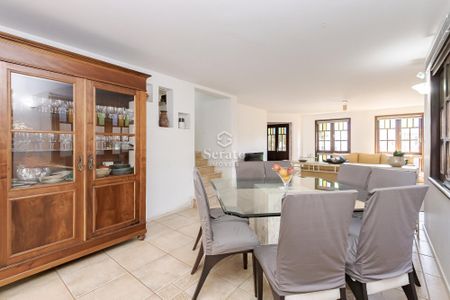 12_photo/94dce697fb.5b63f18bcccc212e-ATLAS-431429fa-c33d-4fd0-8561-9d9b62bc81ac.jpg de casa à venda com 3 quartos, 328m² em Ahú, Curitiba