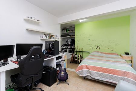5_photo/94dce697fb.5b63f18bcccc212e-ATLAS-a068424b-4705-4ec2-a91e-2915347ad56e.jpg de casa à venda com 3 quartos, 328m² em Ahú, Curitiba