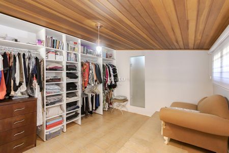 8_photo/94dce697fb.5b63f18bcccc212e-ATLAS-d8259d0e-a8d0-402b-a9d8-db9c9f57525c.jpg de casa à venda com 3 quartos, 328m² em Ahú, Curitiba