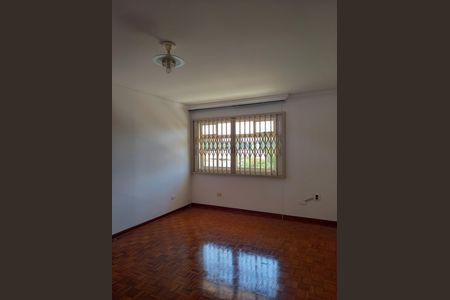 5_photo/94dce6982f.0497ce05b5ed56f3-ATLAS-234b3c8e-b7fa-4e2d-9453-f7aeda2c69ec.jpg de casa à venda com 4 quartos, 748m² em Ahú, Curitiba