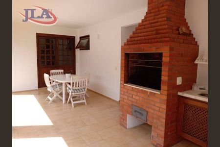 33_photo/94dce69833.1c3a6e9c3b6373ba-ATLAS-12d1a0f5-07da-4e7d-80ef-28188e8c8079.jpg de casa à venda com 4 quartos, 427m² em Ahú, Curitiba