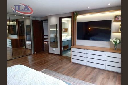 43_photo/94dce69833.1c3a6e9c3b6373ba-ATLAS-2a74b903-9cfd-476d-84fc-11b1fa24ed82.jpg de casa à venda com 4 quartos, 427m² em Ahú, Curitiba