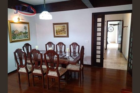 7_photo/94dce69833.1c3a6e9c3b6373ba-ATLAS-33233856-e33e-4f94-bd0e-062d44f89ef8.jpg de casa à venda com 4 quartos, 427m² em Ahú, Curitiba