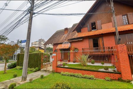 6_photo/94dce698fb.5b3f2aade9332d97-ATLAS-b42fcae0-4000-488b-a95b-4291922ed2f4.jpg de casa à venda com 4 quartos, 193m² em Ahú, Curitiba