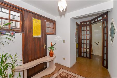 9_photo/94dce698fb.5b3f2aade9332d97-ATLAS-c46cdfb5-4a91-4a8c-873b-b50fbe877aaa.jpg de casa à venda com 4 quartos, 193m² em Ahú, Curitiba