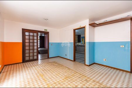 22_photo/94dce69945.1ee954665fa22826-ATLAS-58c191ae-23c5-46ea-8e52-3fa52e76fdc3.jpg de casa à venda com 3 quartos, 190m² em Ahú, Curitiba