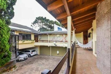 18_photo/94dce6997f.b8ea18955eb34190-ATLAS-45b53f47-1dda-43cd-87c5-5765f5a073f2.jpg de casa à venda com 3 quartos, 485m² em Ahú, Curitiba