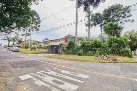 38_photo/94dce69991.ef0473246b1e4adc-ATLAS-540d8996-e5db-40df-bae4-0423d0fdfbcb.jpg de casa à venda com 3 quartos, 334m² em São Lourenço, Curitiba