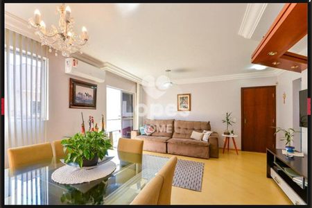 2_photo/94dce6999f.18d35e9b3b089d06-ATLAS-0b9d3835-4016-4faf-8580-3370292ceabc.jpg de apartamento à venda com 4 quartos, 124m² em Ahú, Curitiba