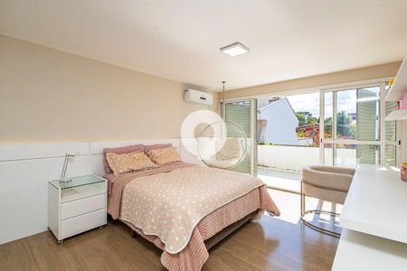 23_photo/94dce699db.01e58fe0f594459a-ATLAS-5fd692ca-1b75-4108-867e-71f407ddae4b.jpg de casa à venda com 4 quartos, 468m² em Ahú, Curitiba