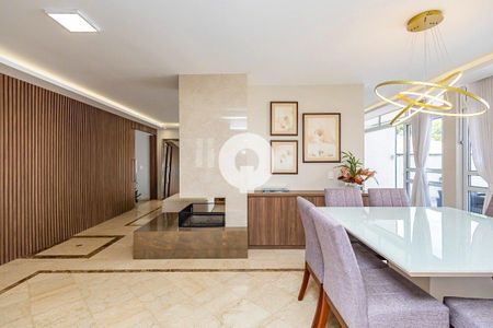 8_photo/94dce699db.01e58fe0f594459a-ATLAS-9e4dbabe-e341-48bc-9c20-b67091fd1190.jpg de casa à venda com 4 quartos, 468m² em Ahú, Curitiba