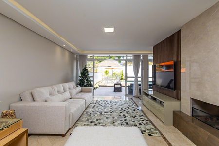 10_photo/94dce699db.01e58fe0f594459a-ATLAS-a4bcfdec-e18a-4be7-be10-9b53ed4ddee1.jpg de casa à venda com 4 quartos, 468m² em Ahú, Curitiba