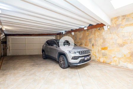 35_photo/94dce699db.01e58fe0f594459a-ATLAS-da247d67-5c73-4e96-8201-9b077dde3127.jpg de casa à venda com 4 quartos, 468m² em Ahú, Curitiba