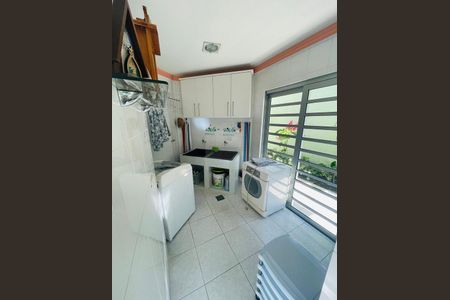 7_photo/94dce69abb.0bf895571deddd4a-ATLAS-d6331c02-2bd0-4e00-a029-f4c255586b5a.jpg de casa à venda com 4 quartos, 587m² em Boa Vista, Curitiba