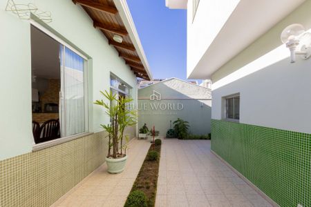 37_photo/94dce69ac3.ceff8192393c33de-ATLAS-1c889b96-9c8e-4145-b8a9-c10ace52b9f9.jpg de casa à venda com 4 quartos, 587m² em Boa Vista, Curitiba