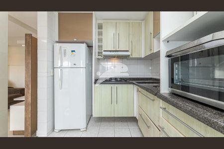 11_photo/94dce69b0b.b8607086d1abf18e-ATLAS-bba8bdbf-beb5-447d-908c-1eb4c35e4765.jpg de apartamento à venda com 3 quartos, 63m² em Cabral, Curitiba