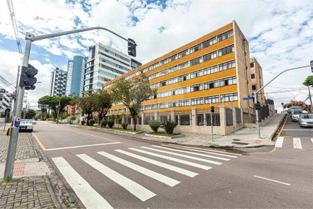 8_photo/94dce69b2b.0f81dd1a9a4f6ffb-ATLAS-e7c999a0-91d9-4c8a-a2df-f3a9680c0166.jpg de apartamento à venda com 3 quartos, 67m² em Boa Vista, Curitiba