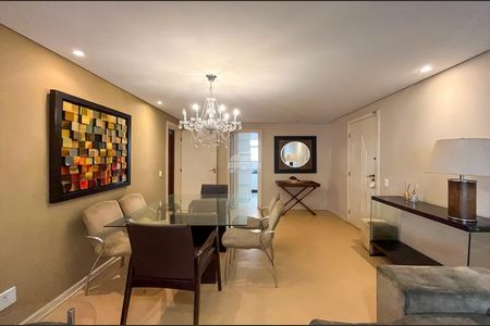 8_photo/94dce69b4f.fcb574dd3e12f346-ATLAS-6e72f20d-0a7b-480b-9647-8e8b158a7d4e.jpg de apartamento para alugar com 3 quartos, 163m² em Cabral, Curitiba