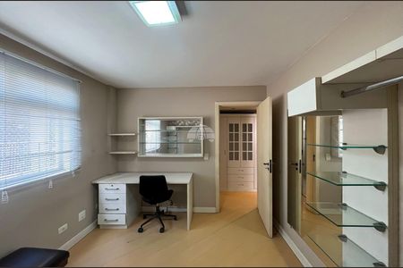 34_photo/94dce69b4f.fcb574dd3e12f346-ATLAS-98c3be9a-a8c6-4e56-bc15-b49e3c43ce01.jpg de apartamento para alugar com 3 quartos, 163m² em Cabral, Curitiba