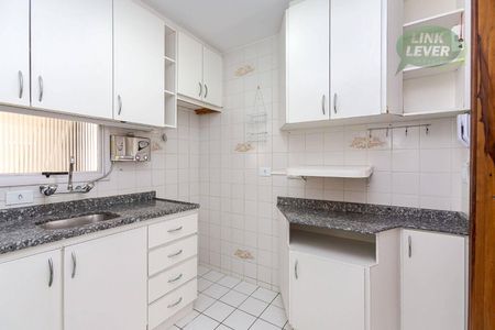 32_photo/94dce69b8d.a5a28beacf913ade-ATLAS-2f0d88e3-8fea-47d1-aab0-04c4da0dd15b.jpg de apartamento à venda com 3 quartos, 61m² em Cabral, Curitiba