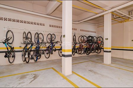 27_photo/94dce69bfb.83b7a7252f3e337a-ATLAS-569d6df0-a7a0-4e3e-9bb5-c3911cc775a8.jpg de apartamento à venda com 2 quartos, 43m² em Ahú, Curitiba