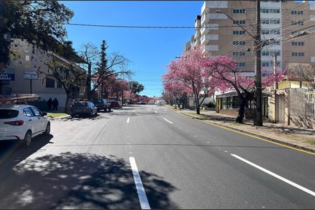 10_photo/94dce69bfb.f091e45e6148fd72-ATLAS-4cd7ea34-db7e-44b3-924a-df0017c5b1be.jpg de apartamento à venda com 3 quartos, 61m² em Ahú, Curitiba