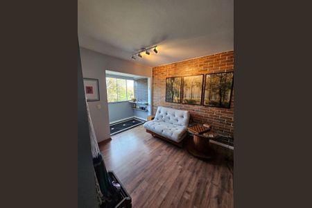 2_photo/94dce69ca5.7c70c3e4304bf369-ATLAS-a087be45-9a76-4218-92da-db474f8a23d6.jpg de apartamento para alugar com 3 quartos, 72m² em Cabral, Curitiba