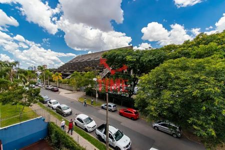 3_photo/94dce69ca5.7c70c3e4304bf369-ATLAS-e4964fed-bbc6-4ba5-995a-9ef6bc217f56.jpg de apartamento para alugar com 3 quartos, 72m² em Cabral, Curitiba