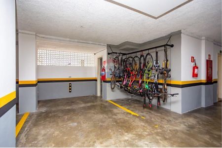 12_photo/94dce69d63.8406d85b1cc03178-ATLAS-c0c2f3e6-84d9-4e91-b7e8-0a6480a629bc.jpg de apartamento para alugar com 3 quartos, 68m² em Cabral, Curitiba