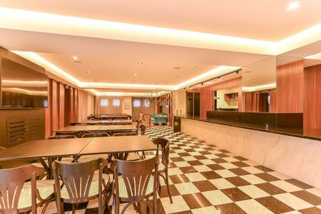 9_photo/94dce69d91.ceff8192393c33de-ATLAS-e5207d8f-0017-4f93-8b70-bbbd0a064350.jpg de apartamento para alugar com 4 quartos, 214m² em Juvevê, Curitiba