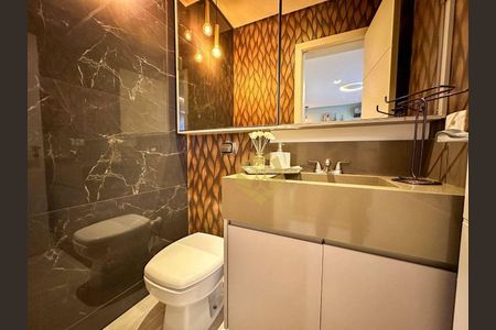 8_photo/94dce69d91.e3d76228506e9084-ATLAS-045bbc00-debc-42ef-9f6c-8e0a1fbbc6c2.jpg de casa à venda com 3 quartos, 215m² em Juvevê, Curitiba