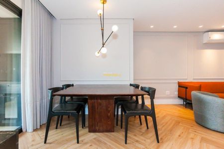 8_photo/94dce69e0d.4e1a6e6486a440d9-ATLAS-40a3d3c9-bd7d-4b17-a488-6f1d9b6d4b3d.jpg de apartamento à venda com 2 quartos, 77m² em Ahú, Curitiba