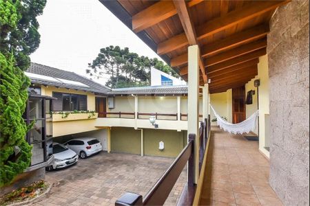27_photo/94dce69eb9.93b8fa184532727f-ATLAS-8b950acd-47dd-4aa0-96ee-6e39cd9c47d6.jpg de casa à venda com 5 quartos, 379m² em Ahú, Curitiba