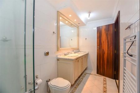 24_photo/94dce69eb9.93b8fa184532727f-ATLAS-ad7fcf3a-0014-40a9-ae4f-ba4fbc4584f0.jpg de casa à venda com 5 quartos, 379m² em Ahú, Curitiba