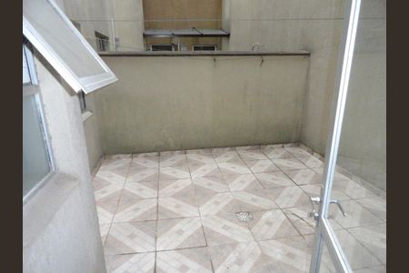 15_photo/94dce69ed7.b5bd0ca03d4b24be-ATLAS-bb362de3-70a0-41d7-8c10-14bd5d980146.jpg de apartamento para alugar com 2 quartos, 50m² em Cabral, Curitiba