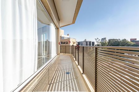 6_photo/94dce69ee3.7335defee32a101d-ATLAS-20e67cc1-429f-4ef9-9ebe-21aaf7c9813a.jpg de apartamento à venda com 3 quartos, 1034m² em Ahú, Curitiba