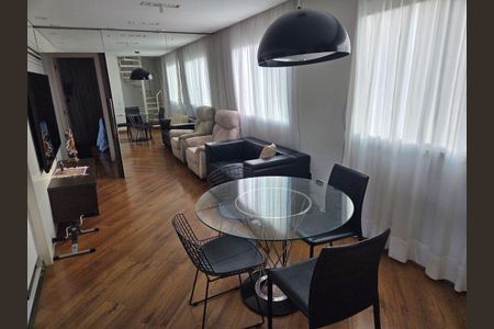 15_photo/94dce69f1d.f861ecc718bdcbd7-ATLAS-6d0f9fd9-f4d2-46f7-8314-d4b99ce93d37.jpg de apartamento à venda com 2 quartos, 91m² em Ahú, Curitiba