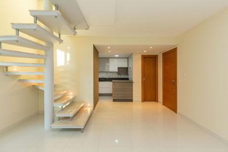 5_photo/94dce69f33.f9ee38455f272c65-ATLAS-27d4ee30-52cf-4e41-b230-dc7959eebd42.jpg de apartamento à venda com 2 quartos, 123m² em Ahú, Curitiba