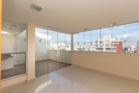 16_photo/94dce69f33.f9ee38455f272c65-ATLAS-96ca924f-193f-4b80-9a0b-c3e5ccc2e854.jpg de apartamento à venda com 2 quartos, 123m² em Ahú, Curitiba