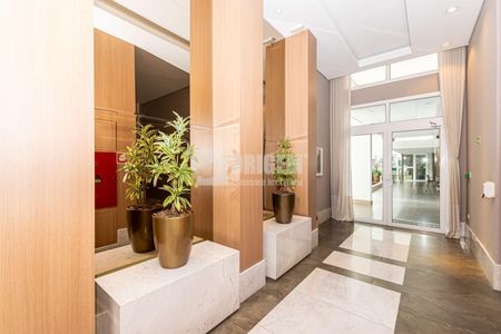 7_photo/94dce69f3b.0247217a0d0cd640-ATLAS-ddcd4f93-81f6-4ad2-a054-1b4896ad0b3b.jpg de apartamento à venda com 3 quartos, 168m² em Ahú, Curitiba