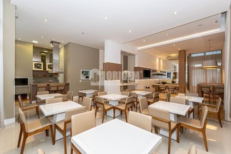 46_photo/94dce69f3b.0247217a0d0cd640-ATLAS-e982068e-8f90-4d58-ad1a-298ca7d027ac.jpg de apartamento à venda com 3 quartos, 168m² em Ahú, Curitiba