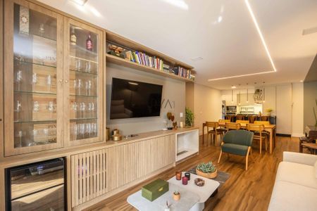 4_photo/94dce69f3f.47bcca8c7ec727e0-ATLAS-9cdd5279-16f3-4e14-917f-dc96ef975a06.jpg de apartamento à venda com 3 quartos, 116m² em Ahú, Curitiba