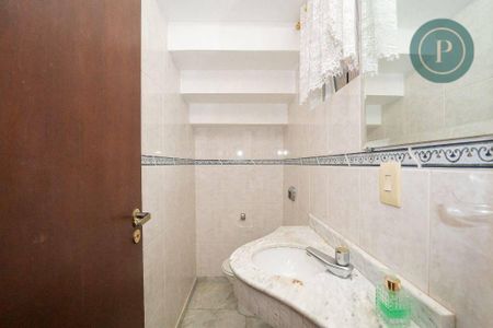 4_photo/94dce69f65.76c9ba83eeb181e8-ATLAS-23fcfbd2-280d-4506-914d-72889332467d.jpg de casa à venda com 4 quartos, 207m² em Ahú, Curitiba