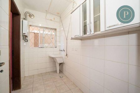 17_photo/94dce69f65.76c9ba83eeb181e8-ATLAS-b7d83f72-35e4-40c5-be63-1c29234c4eea.jpg de casa à venda com 4 quartos, 207m² em Ahú, Curitiba