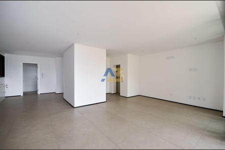 7_photo/94dce69f73.d00588b39bb74d6d-ATLAS-508a38b2-b20c-49fa-b74a-0d969ee24ebd.jpg de apartamento à venda com 3 quartos, 136m² em Ahú, Curitiba