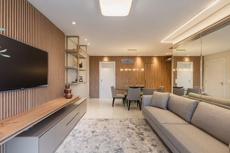 37_photo/94dce69f8d.fe96b63aec789ef1-ATLAS-7506fab1-36cb-4ee3-8ae5-b9fca03b7fc4.jpg de apartamento à venda com 3 quartos, 1137m² em Ahú, Curitiba