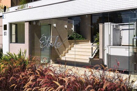 3_photo/94dce69f8d.fe96b63aec789ef1-ATLAS-9b689df2-d4f7-4df2-a261-b3ace2748571.jpg de apartamento à venda com 3 quartos, 1137m² em Ahú, Curitiba