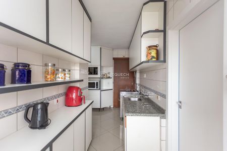 3_photo/94dce69fbd.32456f337934bfdc-ATLAS-d0d7bed3-afab-4b8e-82dc-828aaa089055.jpg de apartamento à venda com 3 quartos, 136m² em Ahú, Curitiba